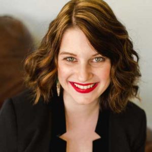 Kelly Flynn, profile photo for the Translation Mastermind Summit 2020